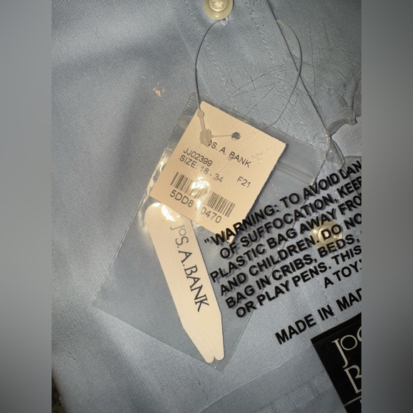 Jos.A.Bank Traveler Collection Traditional Fit Button-Down Collar Dress Shirt - Picture 5 of 7